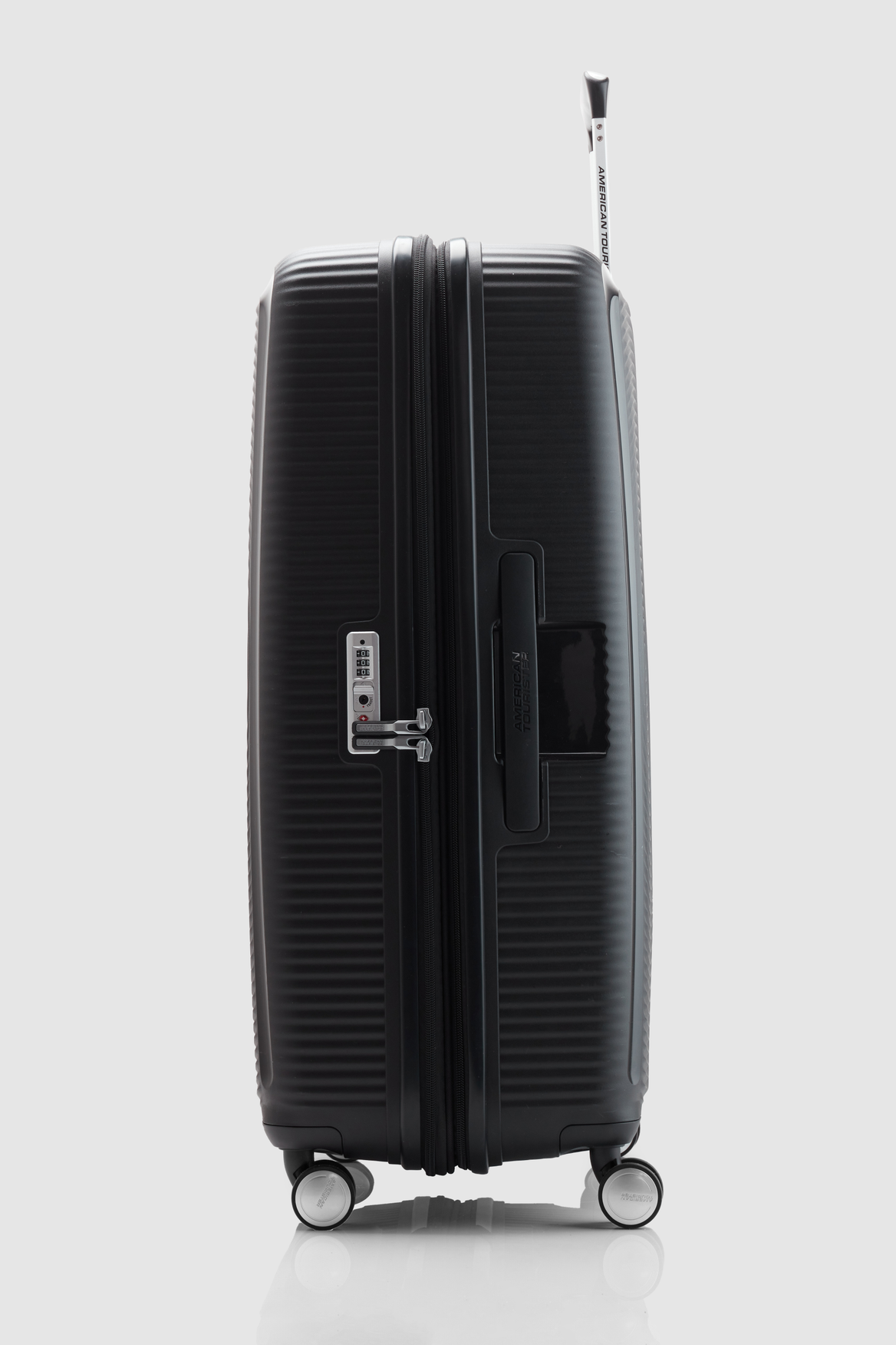 American Tourister Curio 2 80cm Suitcase Strandbags New Zealand