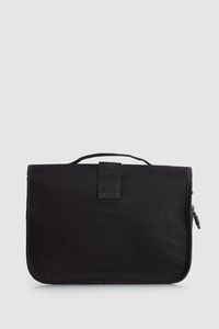 Bondi Hanging Toiletry Case