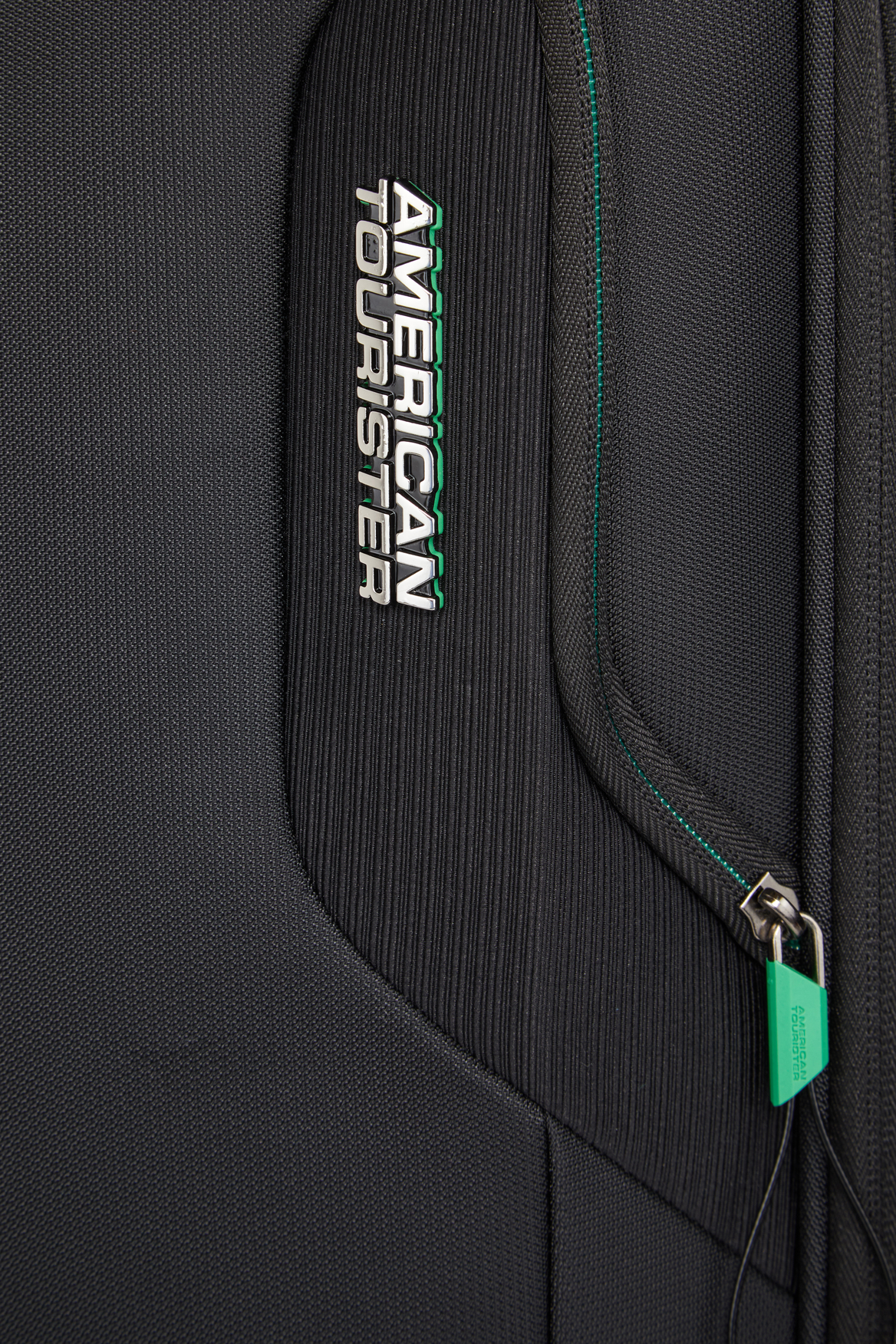 American Tourister Applite 5 55cm Case Strandbags New Zealand