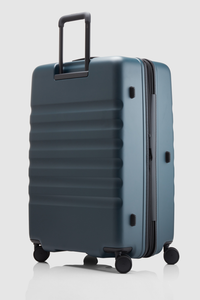 Icon Stripe 78cm Suitcase