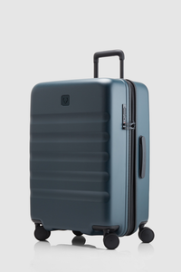 Icon Stripe 66cm Suitcase