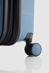 Gloss Stripe 68cm Suitcase