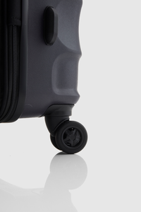 Juno Check-In 79cm Suitcase