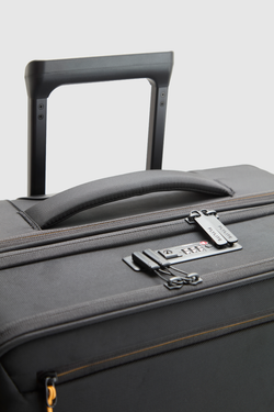 Axis Dual Open Check-In 67cm