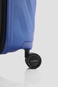 Octolite Neo 75cm Suitcase