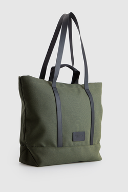 Urban Knit Shopper