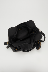 Zip Detail Tote Bag